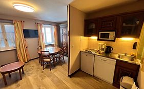 La Cour Du Bailli Suites & Spa